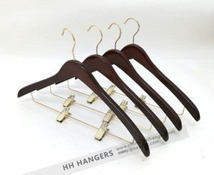 hotel hangers