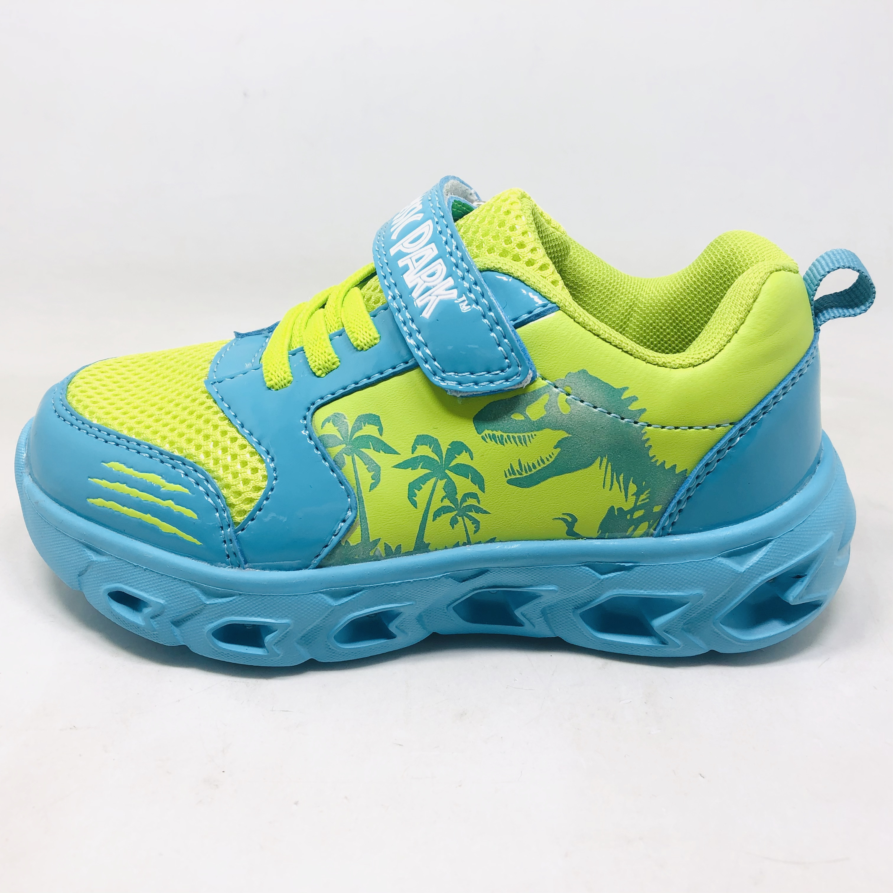 girls tennis shoes