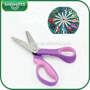 zig zag scissors for fabric