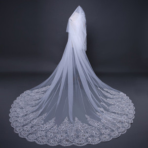 long bridal veils with lace