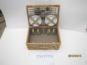 25+ Wicker Picnic Basket Set PNG