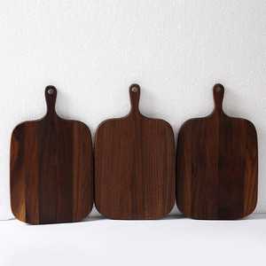 wooden vegetable chopping board