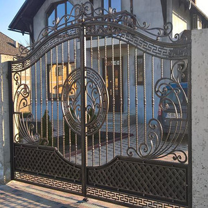 Featured image of post Iron Main Gate Design Simple - Simple gate designs for small houses create a perfect balance between sturdiness and privacy.