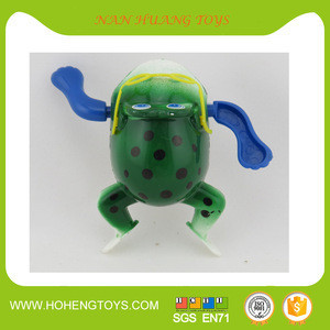 swimming frog bath toy