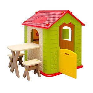 outdoor dollhouse