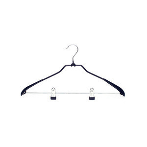 2 clips for clothes