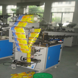 pouch packing machine